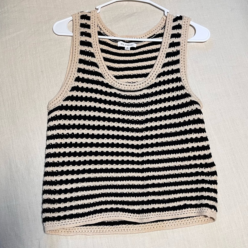 Striped Knit Tank - Picture 2 of 4